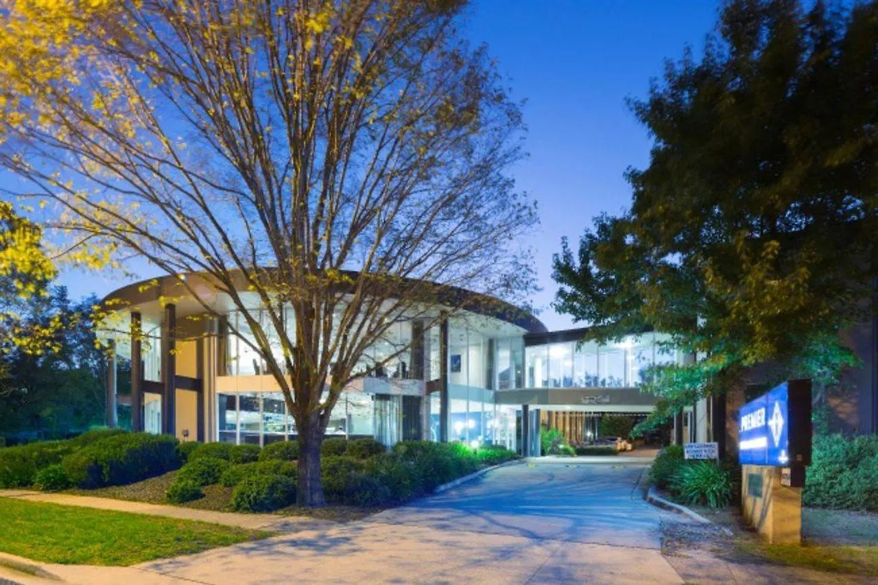 Ramada Encore By Wyndham Belconnen Canberra Hotel