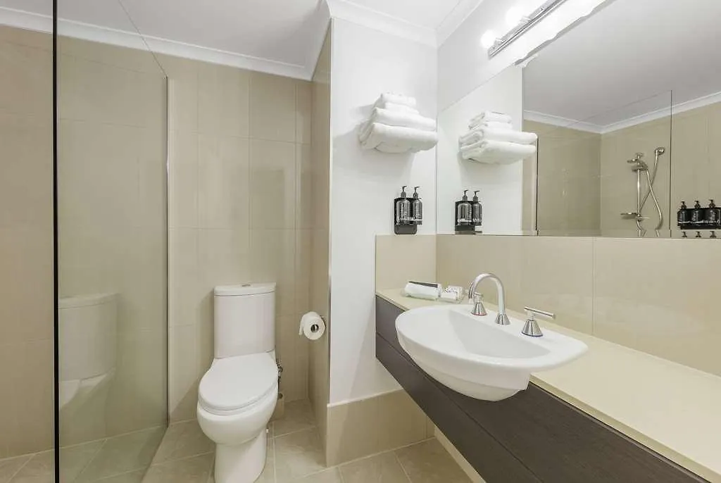 Hotel Ramada Encore By Wyndham Belconnen Canberra