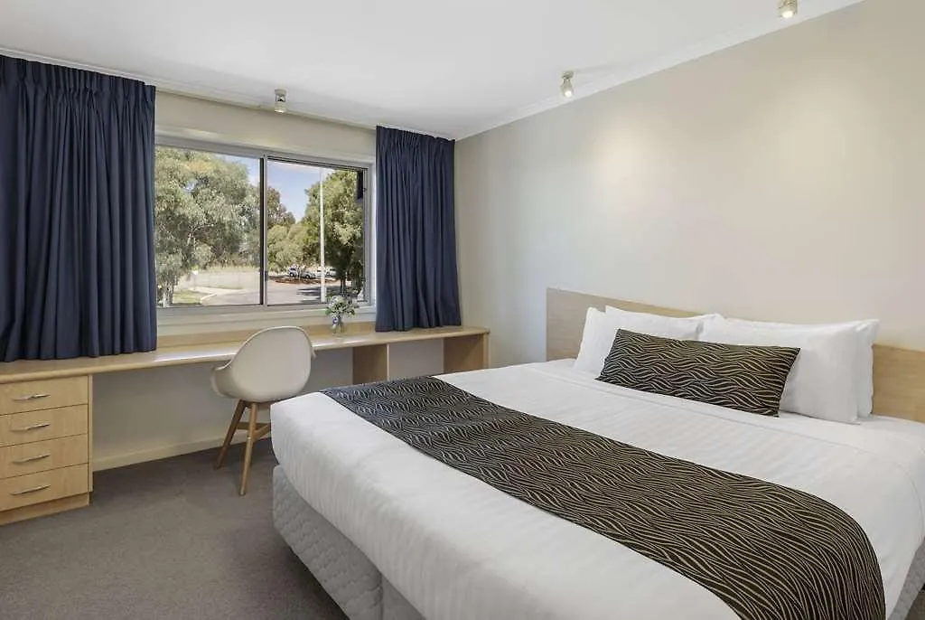 Ramada Encore By Wyndham Belconnen Canberra