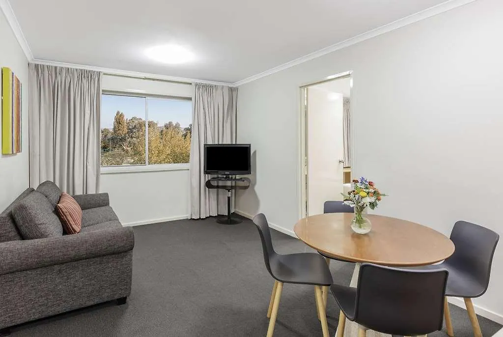 Hotel Ramada Encore By Wyndham Belconnen Canberra