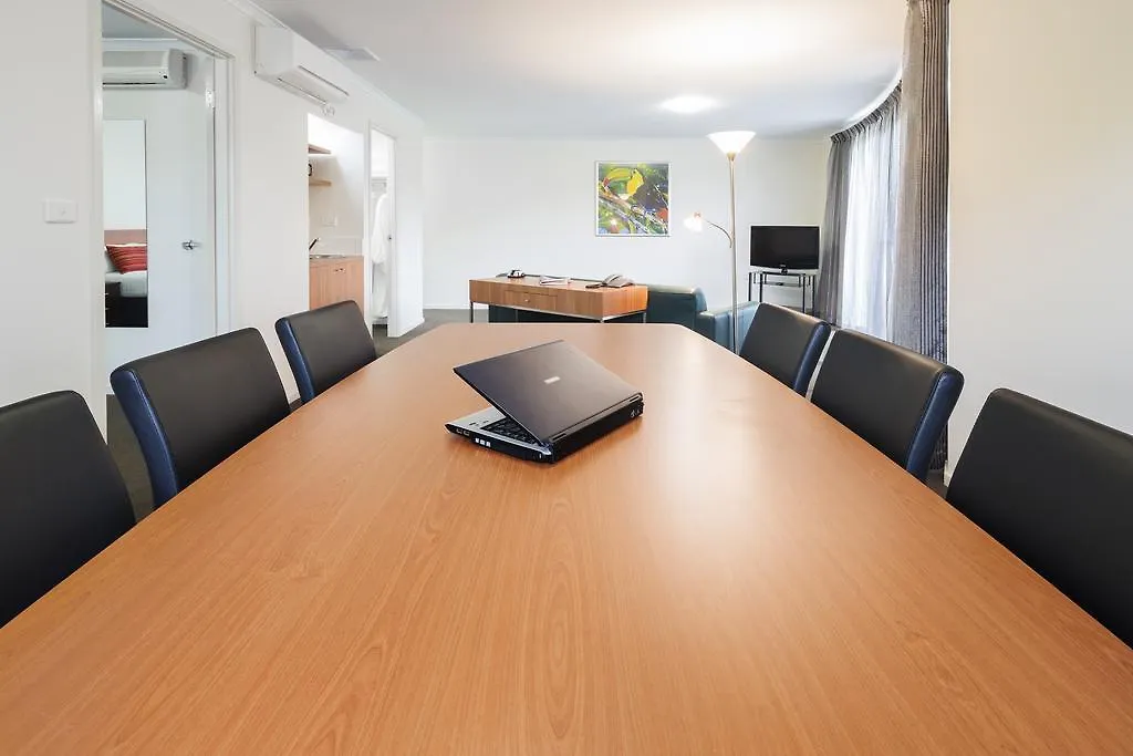Ramada Encore By Wyndham Belconnen Canberra 4*,  Australien